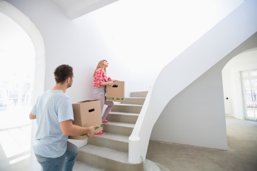 Careful moving support for furniture and boxes in Belsize Park