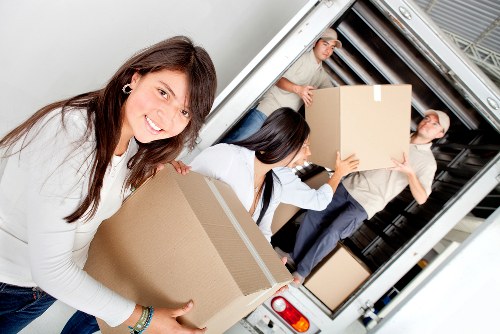 Removal truck hire for flats, homes, and office moves near Belsize Park
